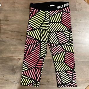 NIKE PRO Dri-Fit Neon Web Print Compression Training Capri 799096 Womens Medium